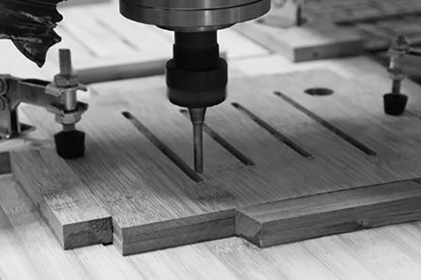 Millaisia ​​työkaluja tarvitaan CNC-reitittimeen?