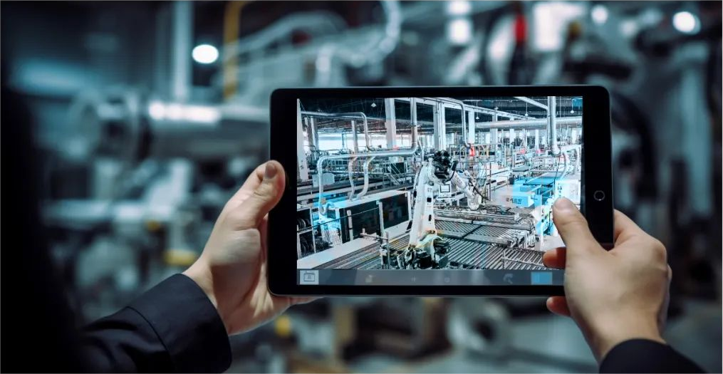 Smart Factory on ensimmäisen sukupolven tehtaan tietokehityksen uusi vaihe.
