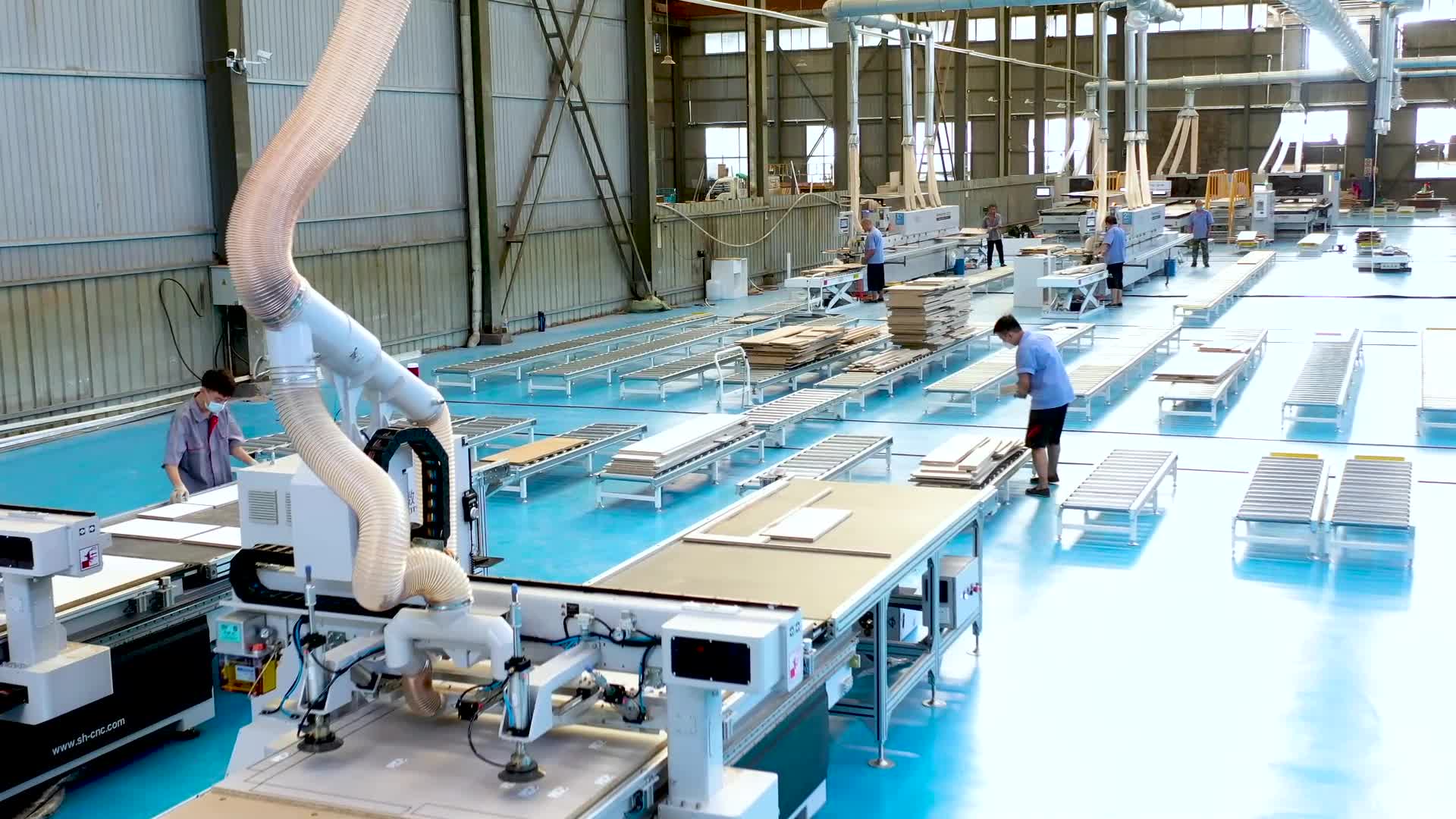 Excitech CNC innovoi jatkuvasti automatisoidussa ja älykkäässä tuotannossa.